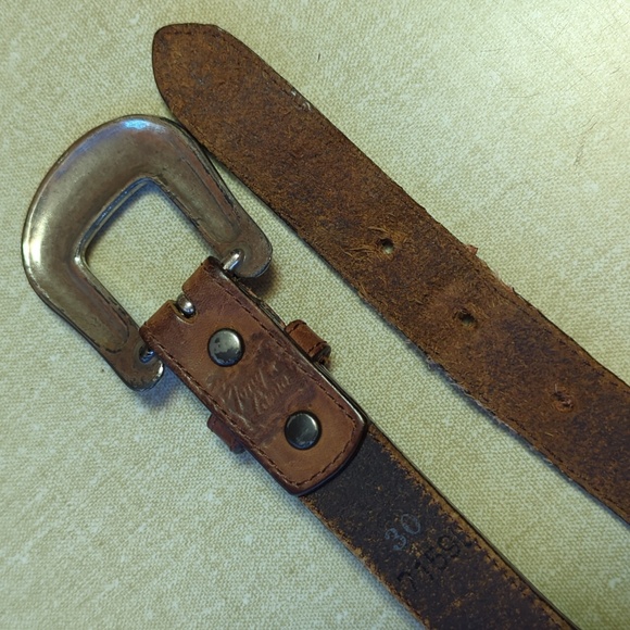 Vintage Western Wear Belt - Picture 2 of 4